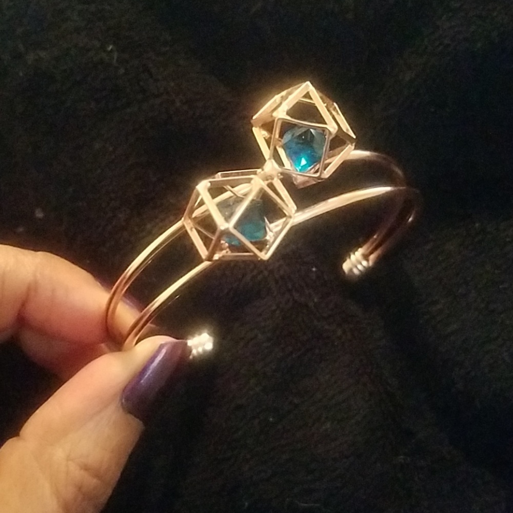 Bracelet - Picture 2 of 4